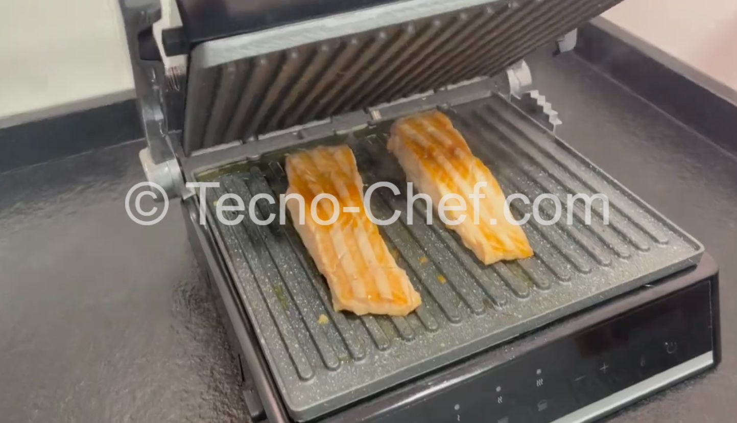 Cecotec RocknGrill Smart vale la pena