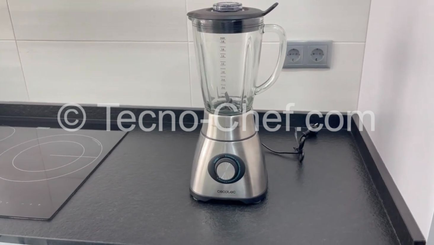 Cecotec Power Black Titanium 1800 opinión